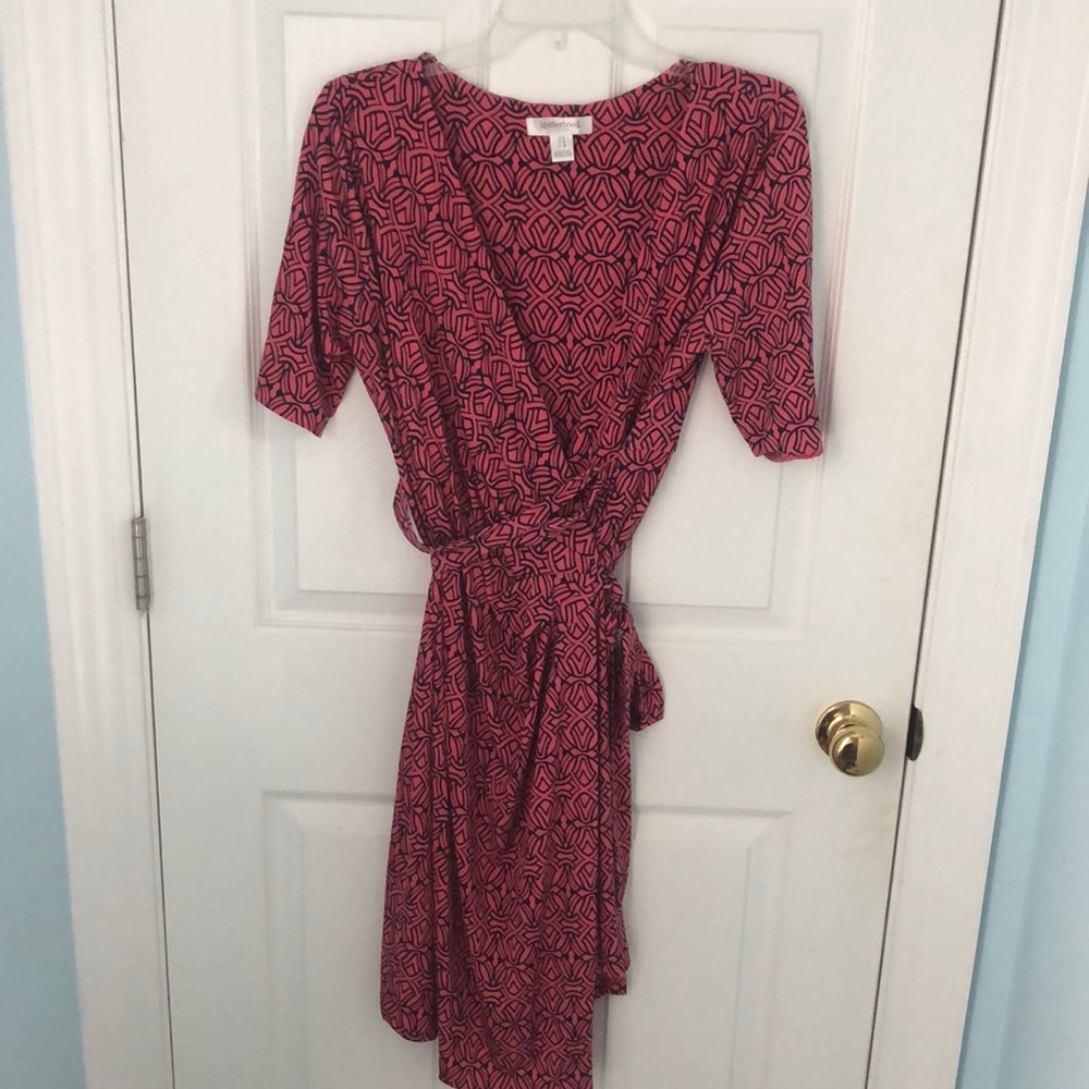 Motherhood Maternity wrap dress